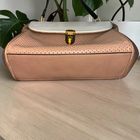 Emporio Armani leather crossbody bag - Picture 7 of 11